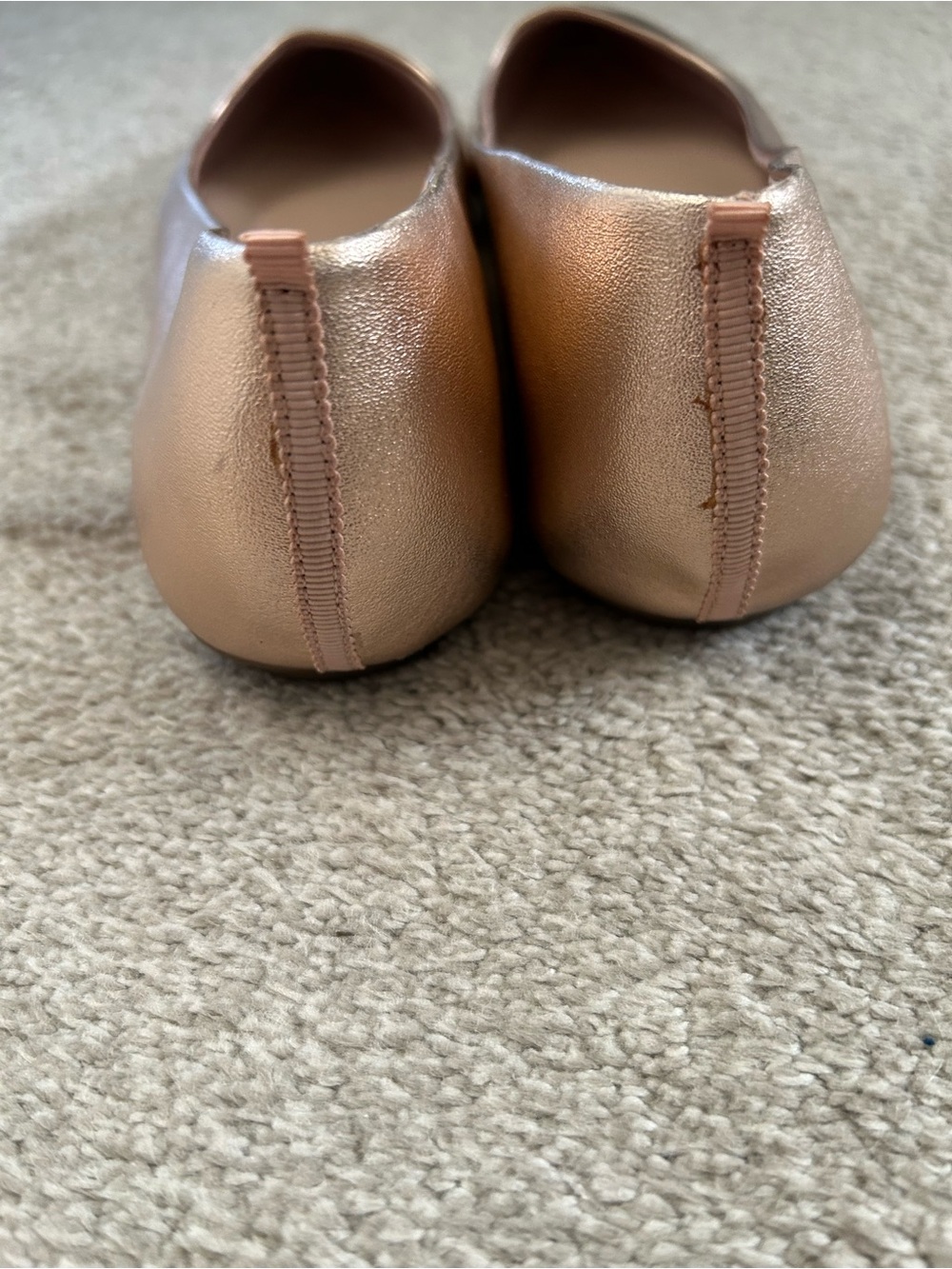 BP. Women's Metallic Rose Gold Pointed Toe Flats, size 9.5M - Picture 2 of 7